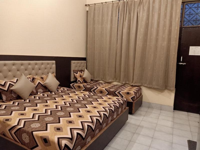 فندق دار ضيافة سينديا فاراناسي المظهر الخارجي الصورة